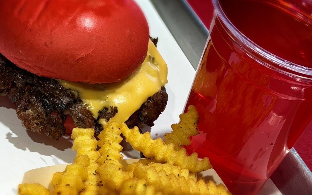 easy parking burger restaurant Frisco Texas Wulf Burger exterior